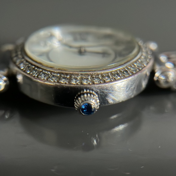 DMQ SilverTone Pave Bezel Round Dial Bling Ladies Watch - Picture 3 of 16